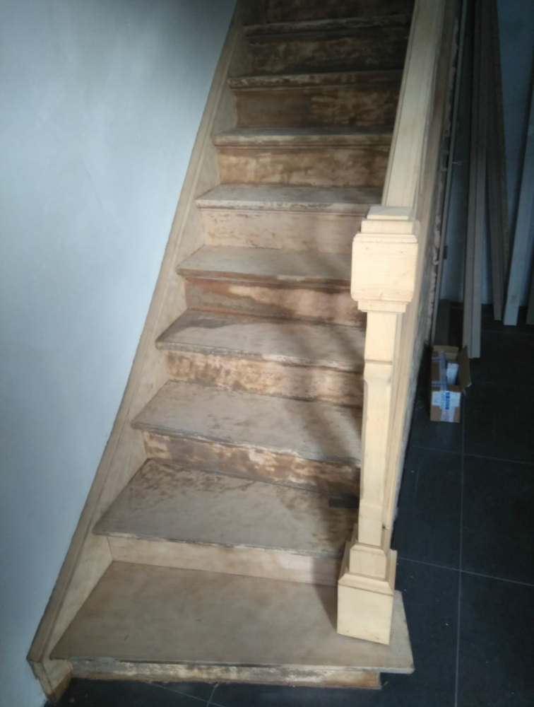 avant-escalier-1